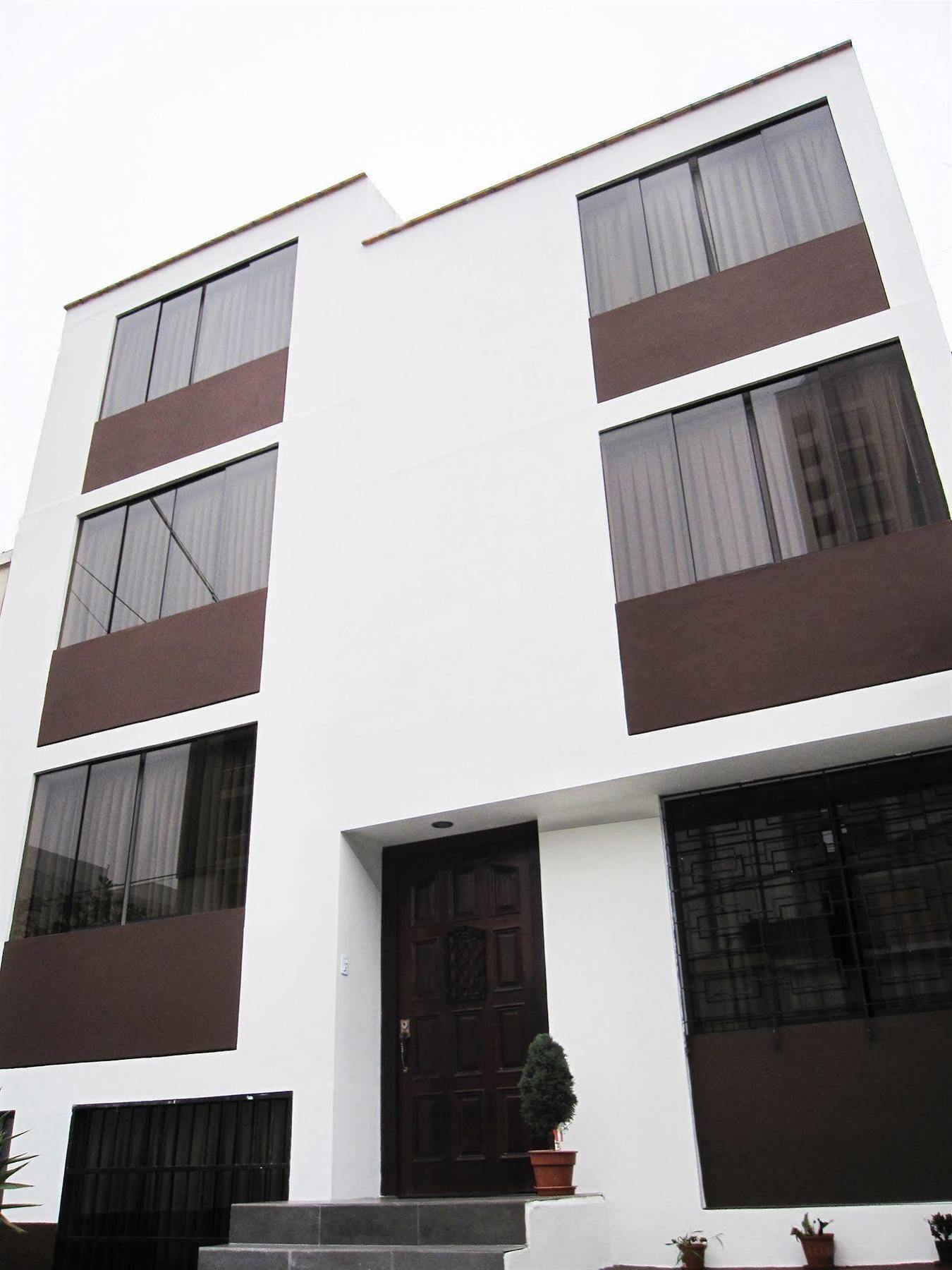 Bed and Breakfast Casa Aika Lima Exterior foto